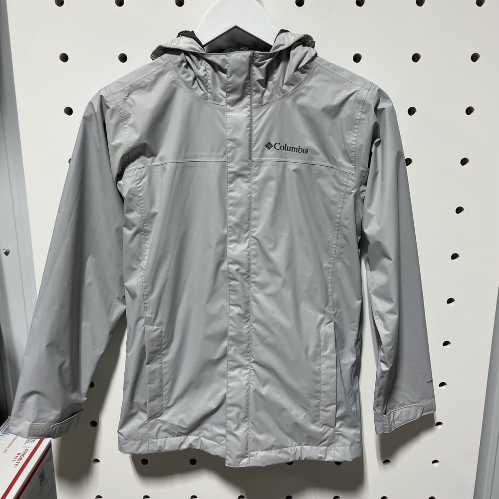 Columbia Light Gray Raincoat Size M